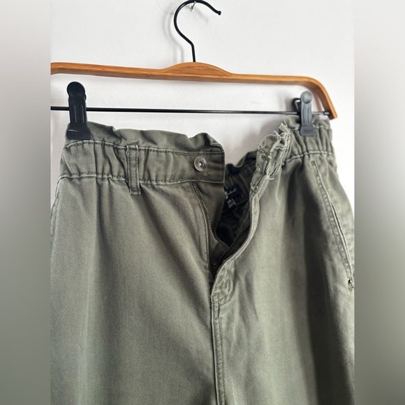7 for all mankind | paper bag waist jogger | size 28 - Picture 4 of 6